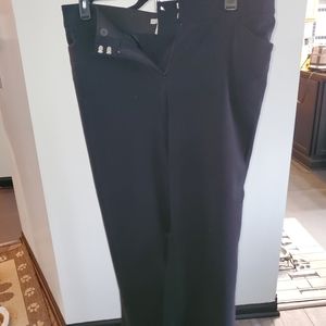 Dana Buchman black trousers